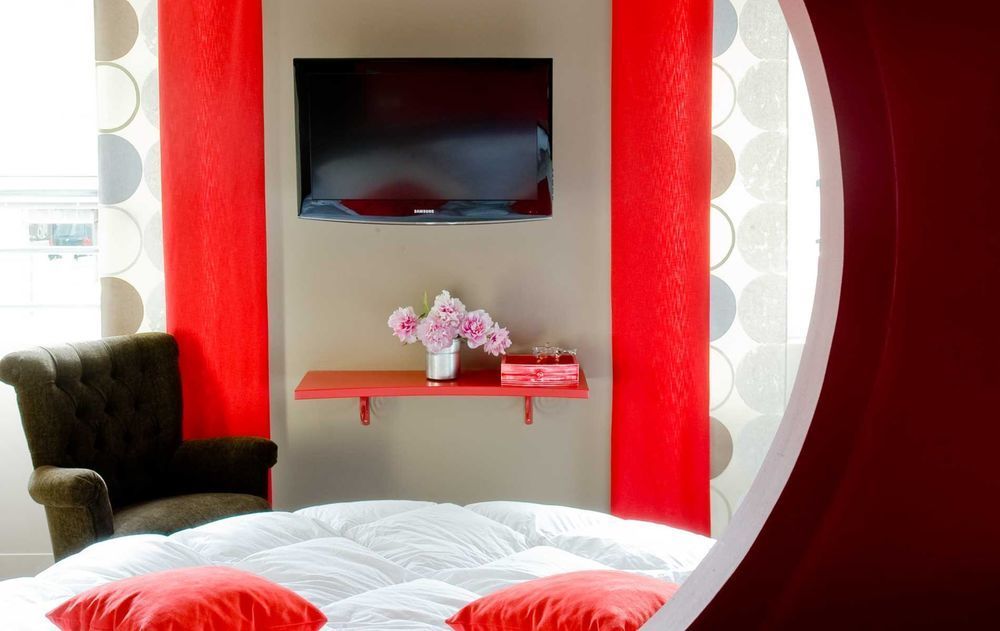 Hotel Spa Frederic Carrion Et Sa Table Gastronomique Viré 外观 照片