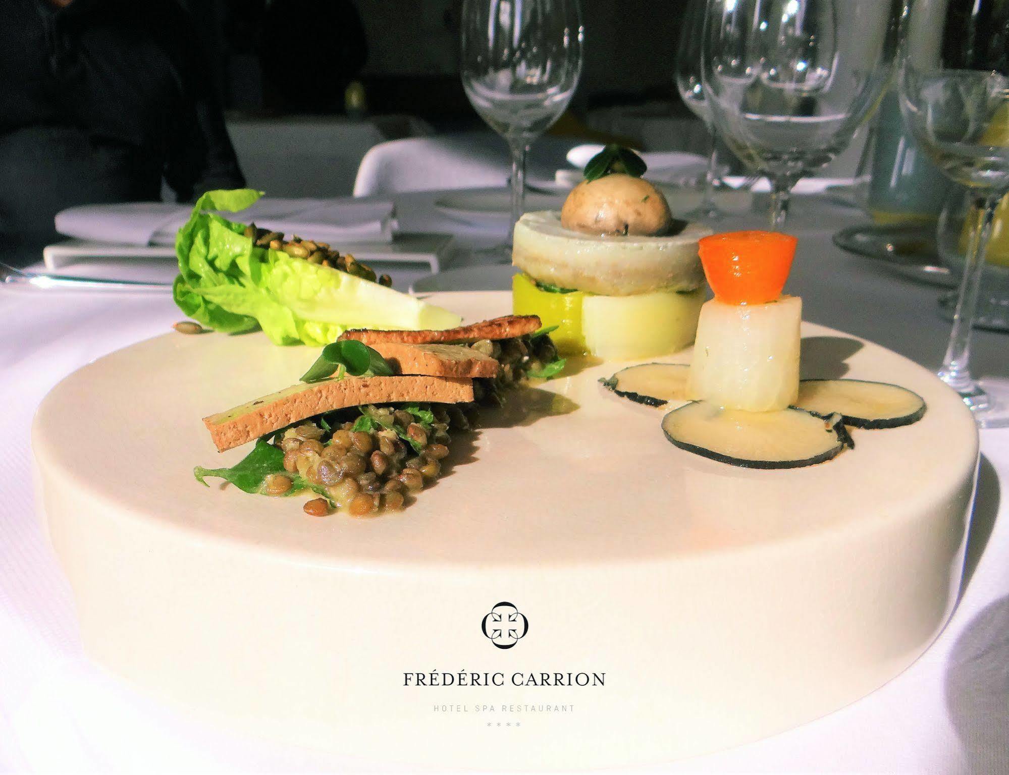Hotel Spa Frederic Carrion Et Sa Table Gastronomique Viré 外观 照片