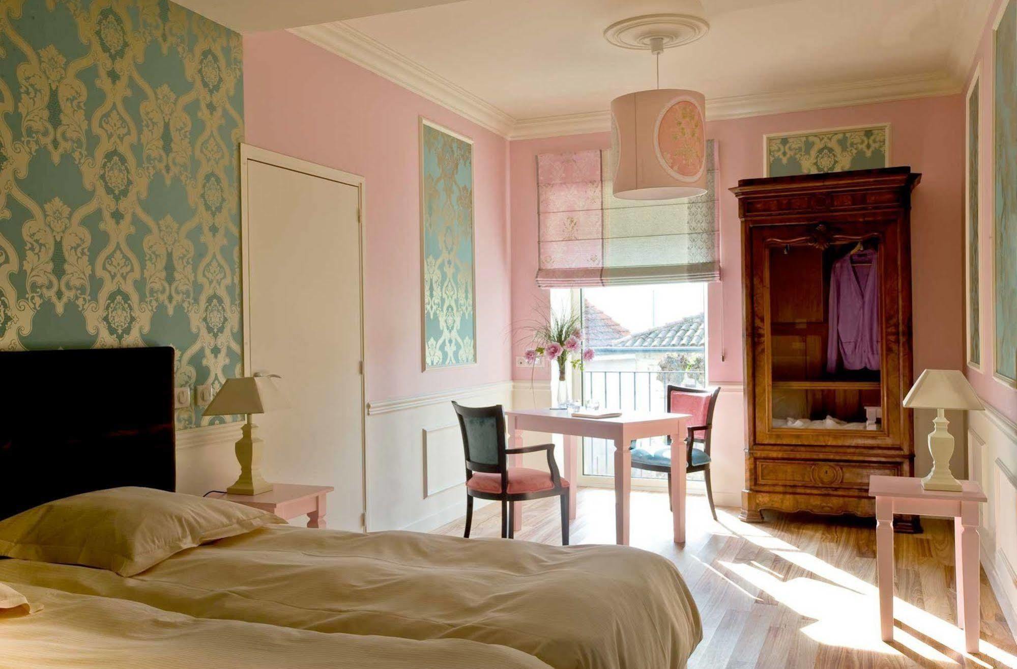 Hotel Spa Frederic Carrion Et Sa Table Gastronomique Viré 外观 照片