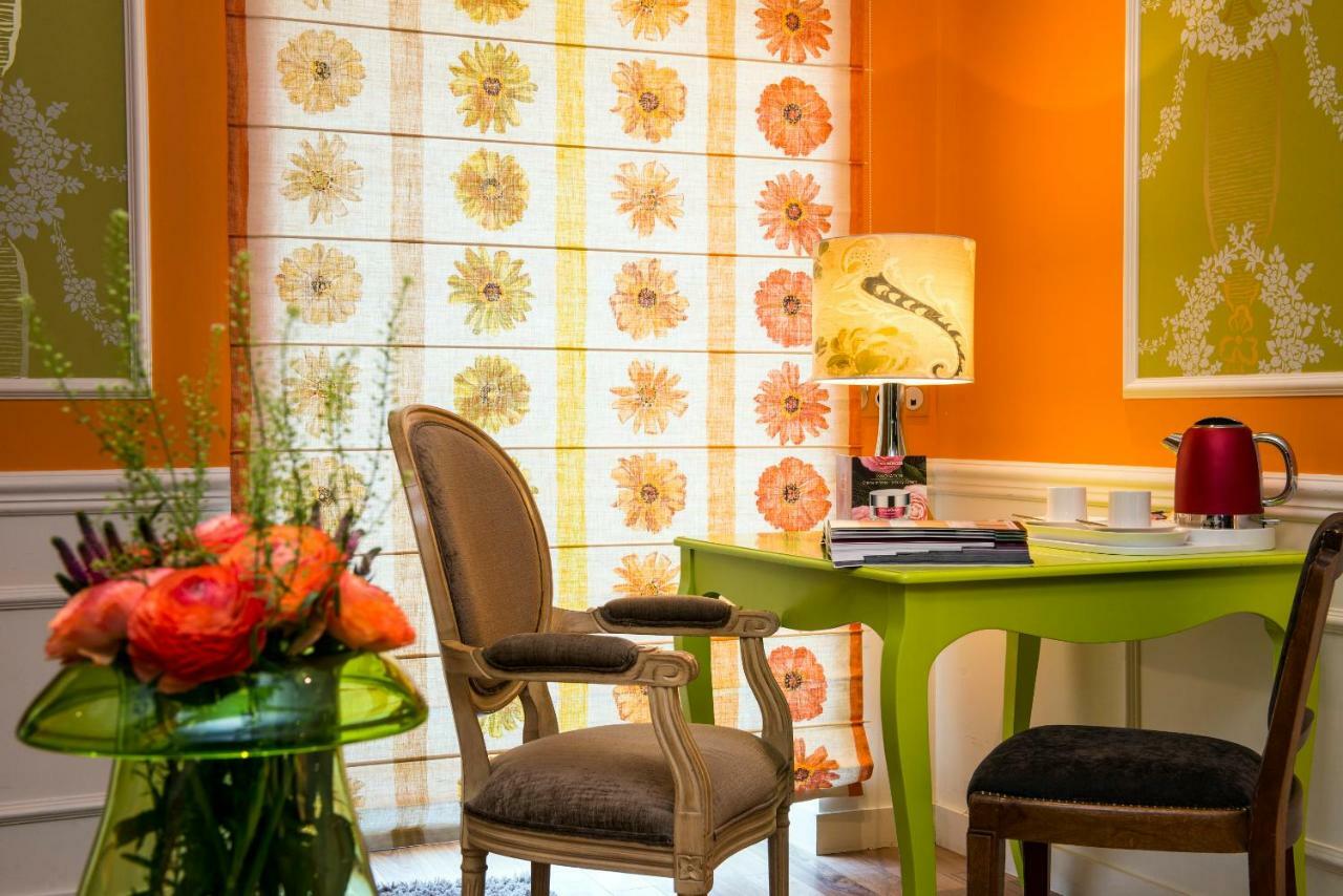 Hotel Spa Frederic Carrion Et Sa Table Gastronomique Viré 外观 照片