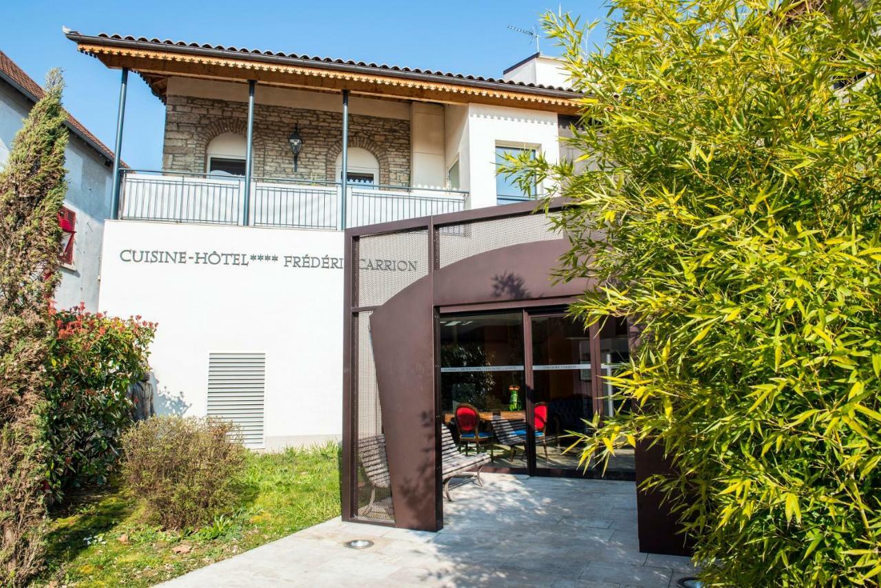 Hotel Spa Frederic Carrion Et Sa Table Gastronomique Viré 外观 照片